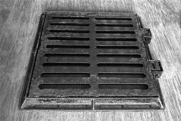 cast iron gratings